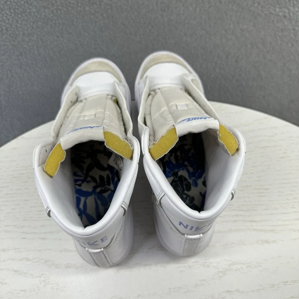 Nike Blazer '77 SE Mid White Metallic Silver CZ4627-100 Women's Size 9